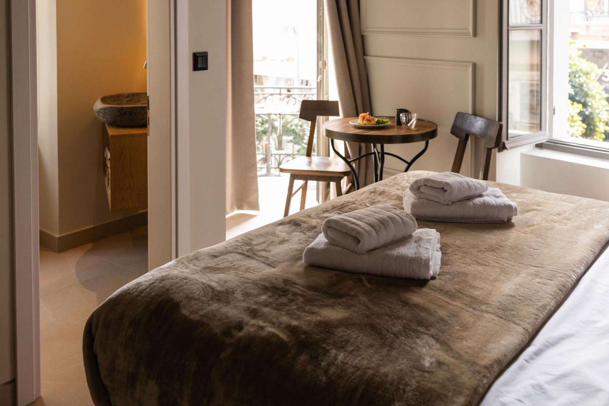אתונה Airy Central Suites מראה חיצוני תמונה